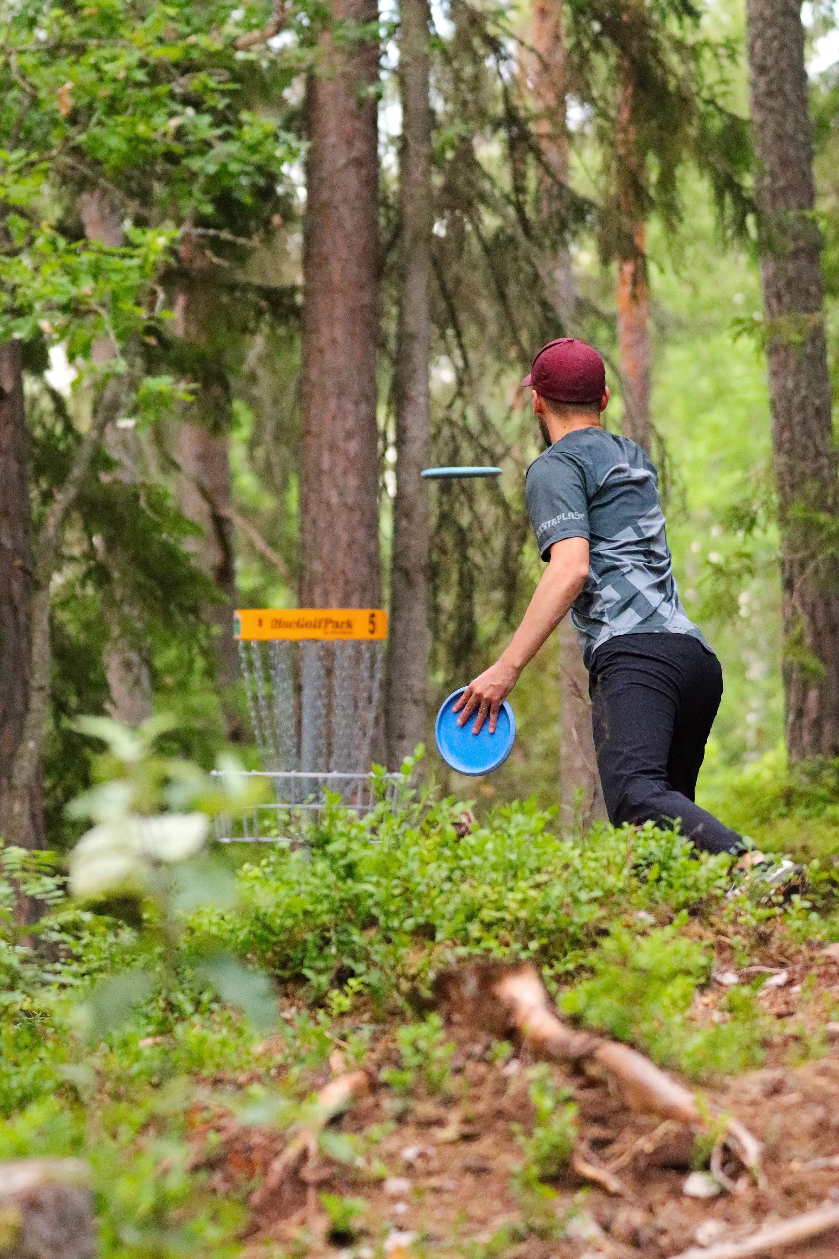 Putt_19960ef7-ae0e-4e1e-9f0a-de368bc00b06.jpg